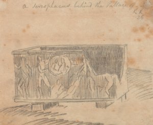Un sarcofago dietro il palazzo